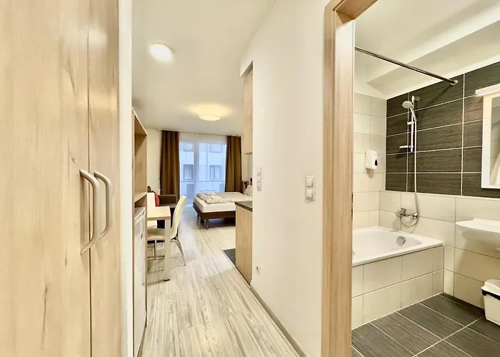 Lumen - Corvin 2 דירה *